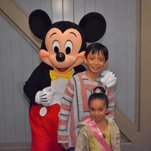 Meet your Posher, Crystal